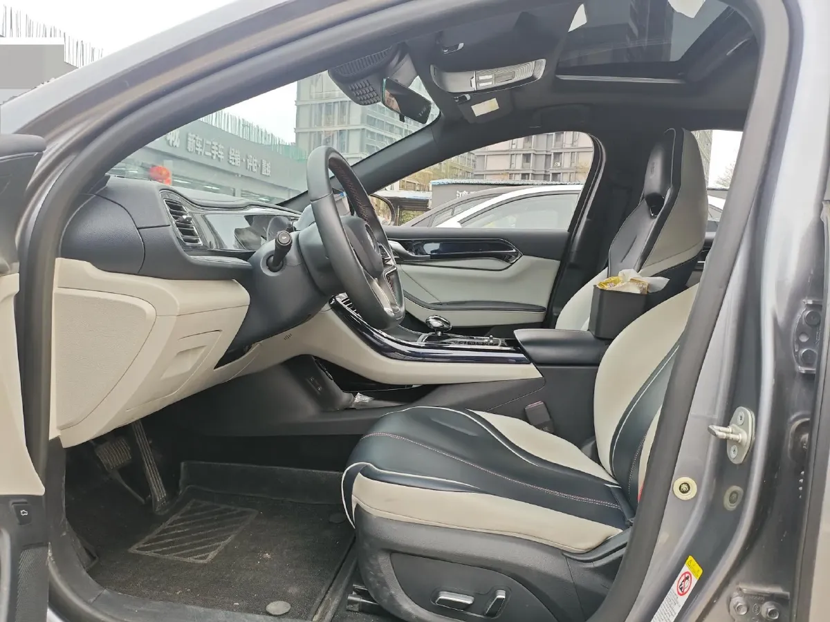 2021 Isuzu D-MAX 1.9T 163HP L4 6AT,autocango,china used car exporter,china ev exporter,chinese used car exporter,chinese used ev exporter
