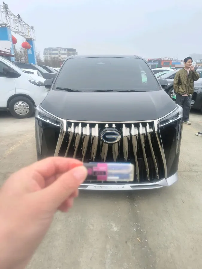 2023 GAC Trumpchi M8 2.0T 190HP L4 E-CVT Hybrid,autocango,china used car exporter,china ev exporter,chinese used car exporter,chinese used ev exporter