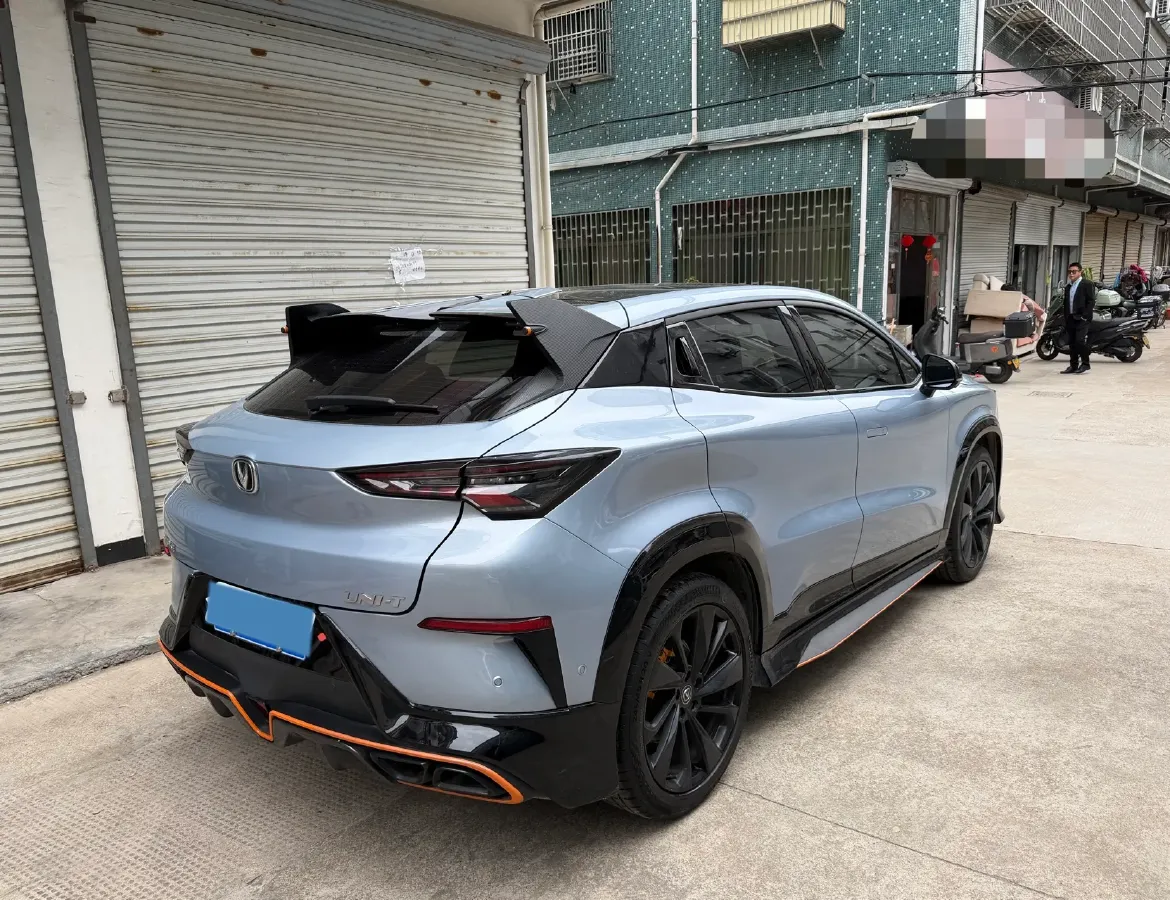 2022 ChangAn UNI-T 1.5T 188HP L4 7DCT,autocango,china used car exporter,china ev exporter,chinese used car exporter,chinese used ev exporter