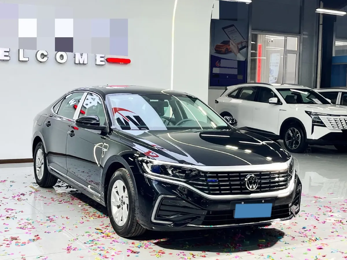 2025 Volkswagen Passat 1.4T 150HP L4 6DCT PHEV,autocango,china used car exporter,china ev exporter,chinese used car exporter,chinese used ev exporter