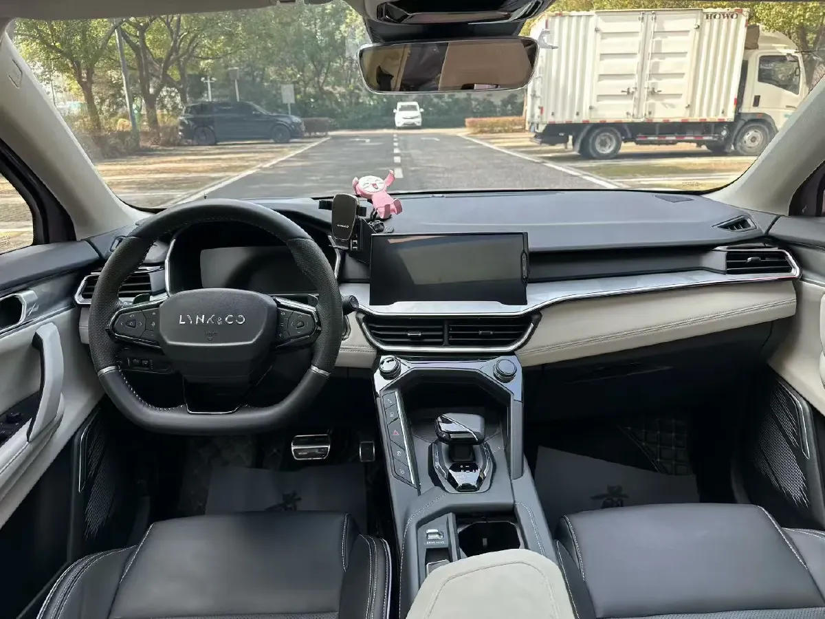 2020 LYNK&CO 06 1.5T 177HP L3 7DCT,autocango,china used car exporter,china ev exporter,chinese used car exporter,chinese used ev exporter