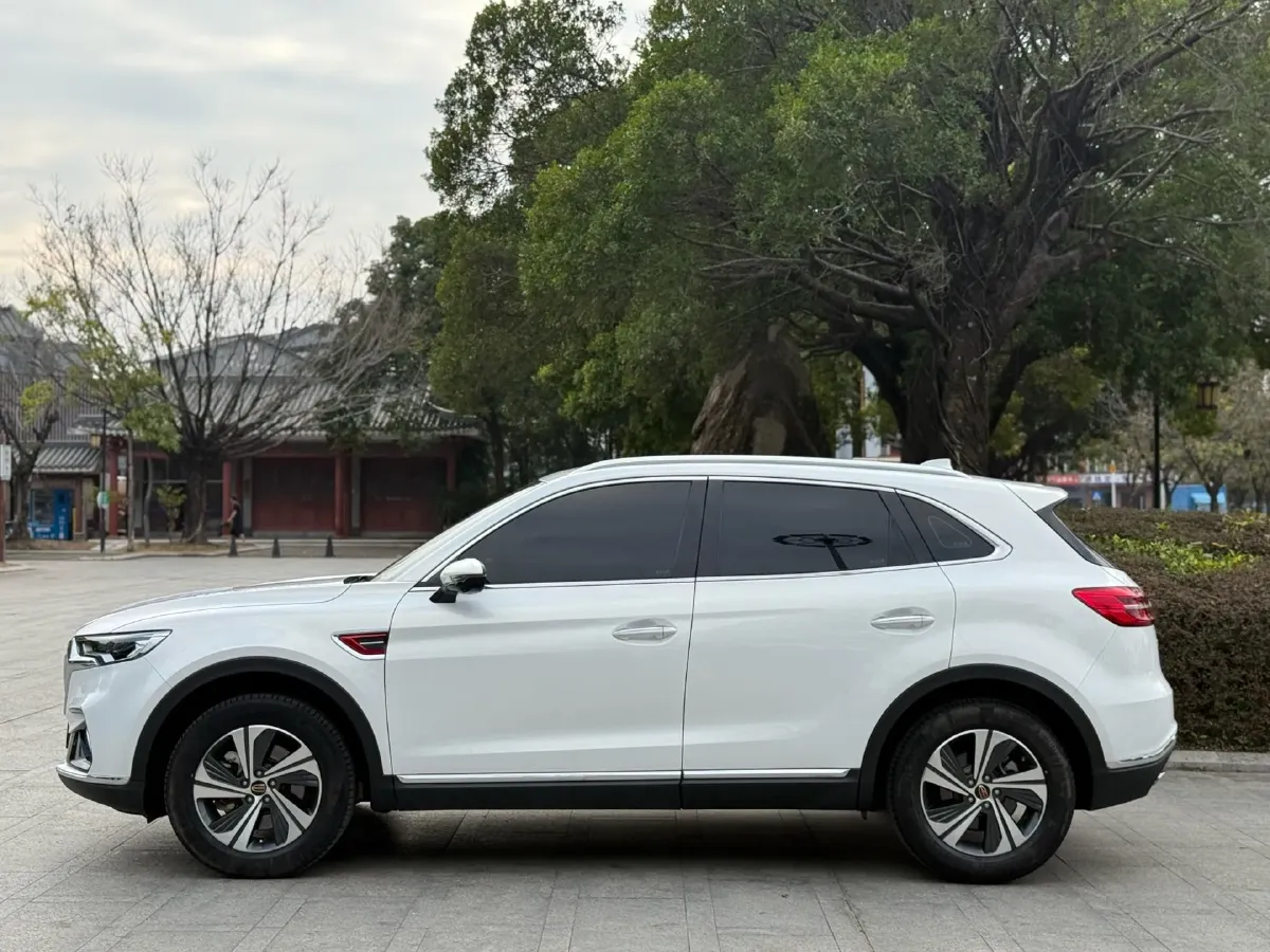 2019 HongQi HS5 2.0T 224HP L4 6AT,autocango,china used car exporter,china ev exporter,chinese used car exporter,chinese used ev exporter