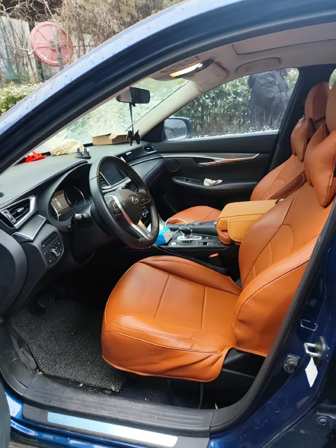 2020 Infiniti QX50 2.0T 245HP L4 CVT,autocango,china used car exporter,china ev exporter,chinese used car exporter,chinese used ev exporter