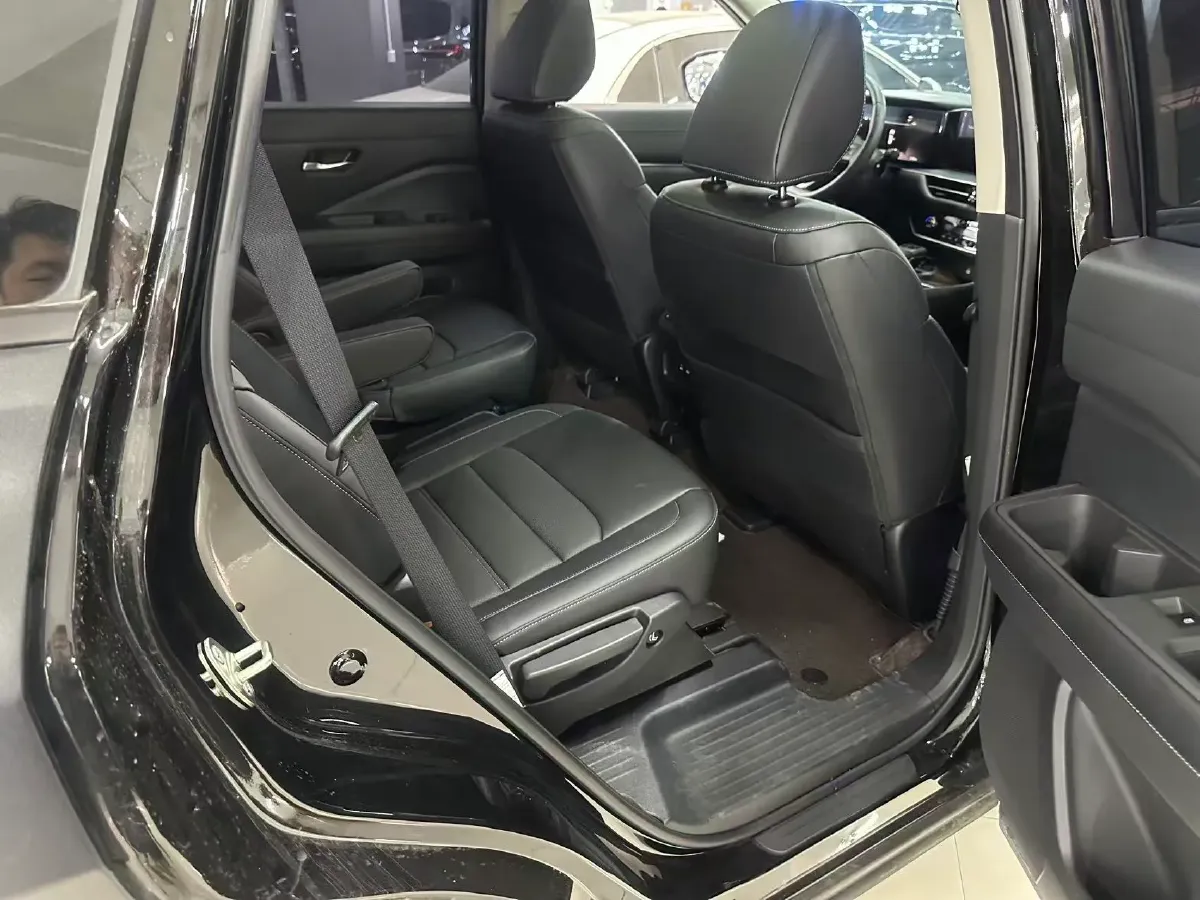 2024 Nissan Pathfinder 2.0T 252HP L4 9AT,autocango,china used car exporter,china ev exporter,chinese used car exporter,chinese used ev exporter