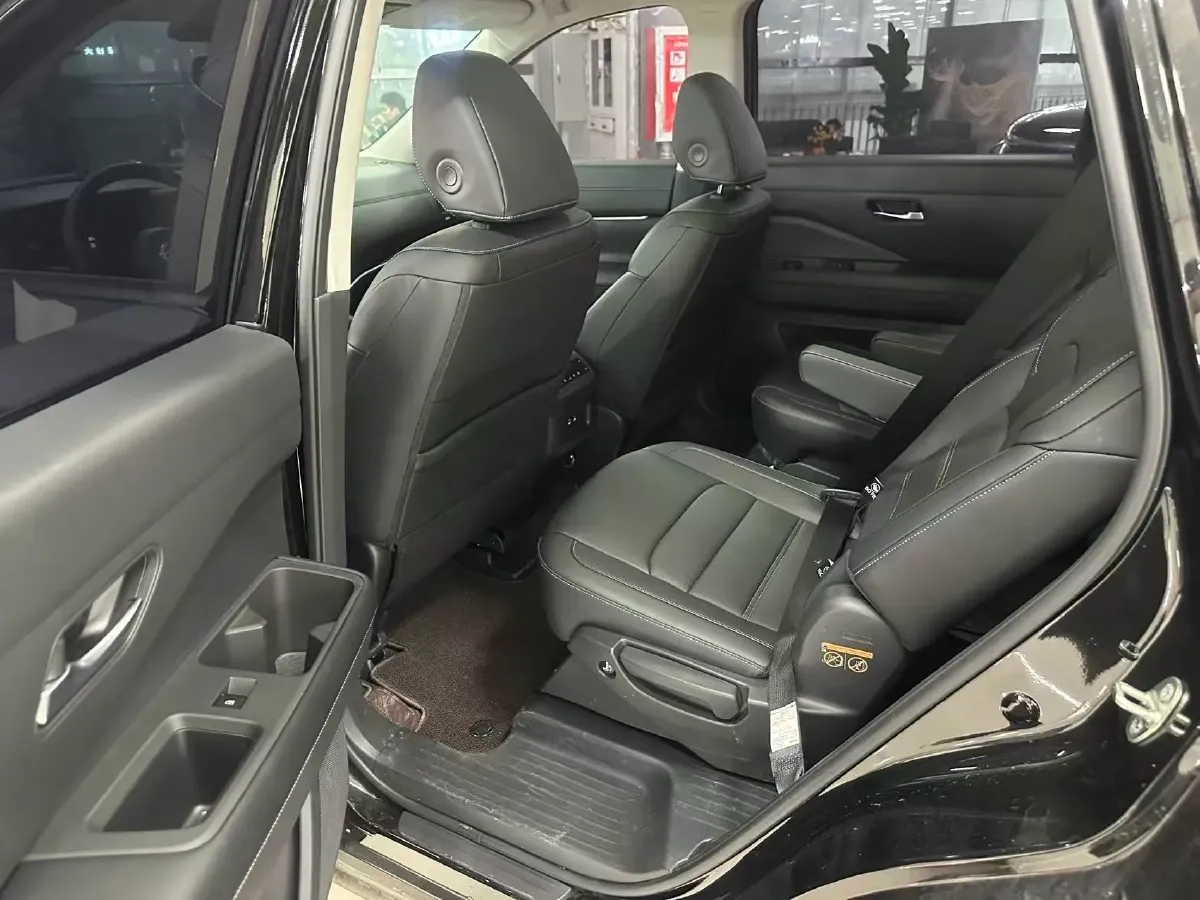 2024 Nissan Pathfinder 2.0T 252HP L4 9AT,autocango,china used car exporter,china ev exporter,chinese used car exporter,chinese used ev exporter