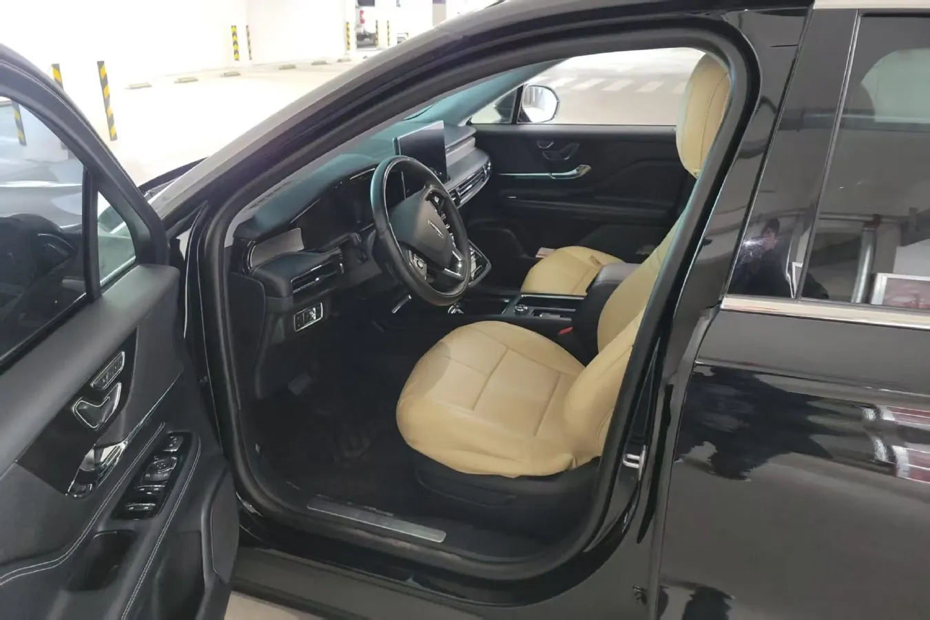 2022 Lincoln Corsair 2.0T 245HP L4 8AT,autocango,china used car exporter,china ev exporter,chinese used car exporter,chinese used ev exporter