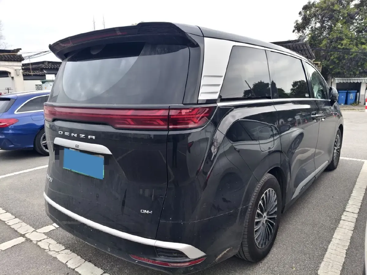 2024 Denza D9 1.5T 139HP L4 E-CVT PHEV 40KWH,autocango,china used car exporter,china ev exporter,chinese used car exporter,chinese used ev exporter