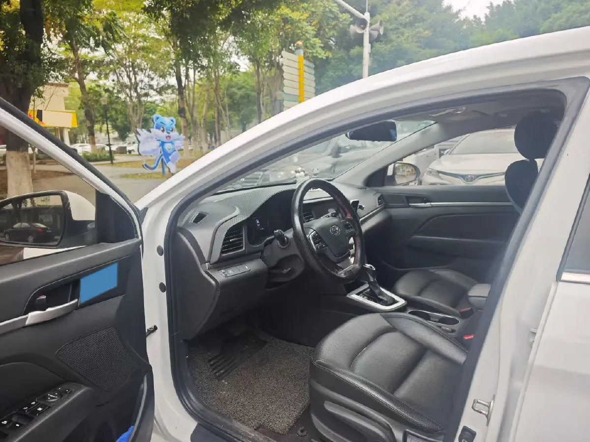 2019 Hyundai Elantra 1.5L 115HP L4 CVT,autocango,china used car exporter,china ev exporter,chinese used car exporter,chinese used ev exporter