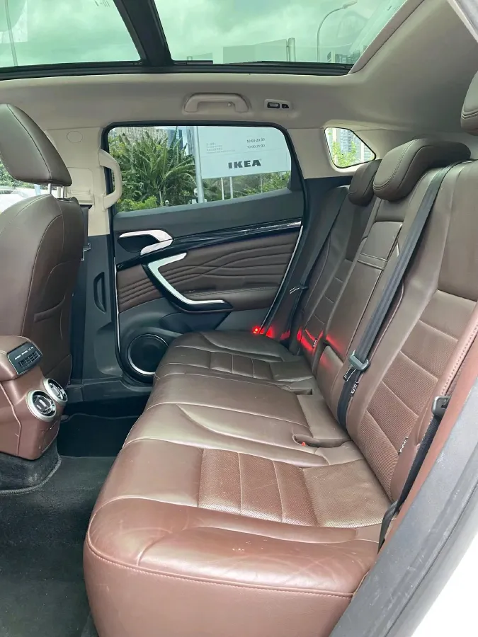 2018 WEY P8 2.0T 234HP L4 6DCT PHEV 12.96KWH,autocango,china used car exporter,china ev exporter,chinese used car exporter,chinese used ev exporter