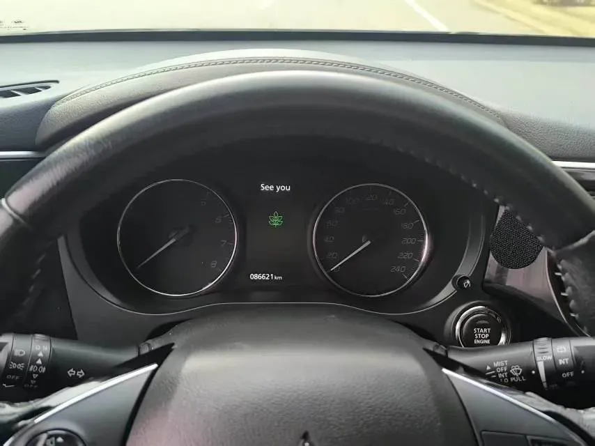 2019 Mitsubishi Outlander 2.0L 166HP L4 CVT,autocango,china used car exporter,china ev exporter,chinese used car exporter,chinese used ev exporter