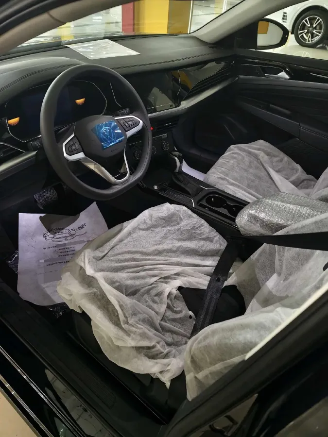 2024 Volkswagen Passat 1.4T 150HP L4 7DCT,autocango,china used car exporter,china ev exporter,chinese used car exporter,chinese used ev exporter