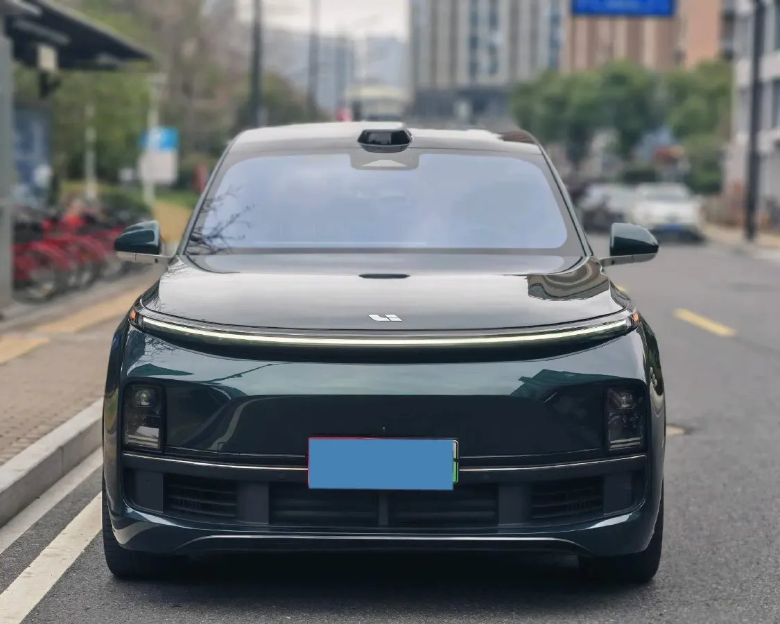 2022 Li L9 Range Extended 154HP REEV 42.6KWH,autocango,china used car exporter,china ev exporter,chinese used car exporter,chinese used ev exporter