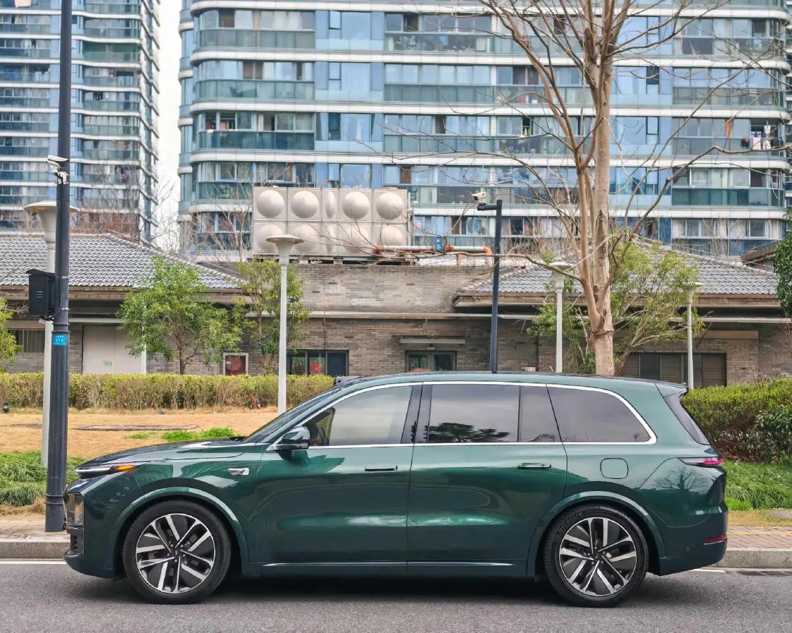 2022 Li L9 Range Extended 154HP REEV 42.6KWH,autocango,china used car exporter,china ev exporter,chinese used car exporter,chinese used ev exporter