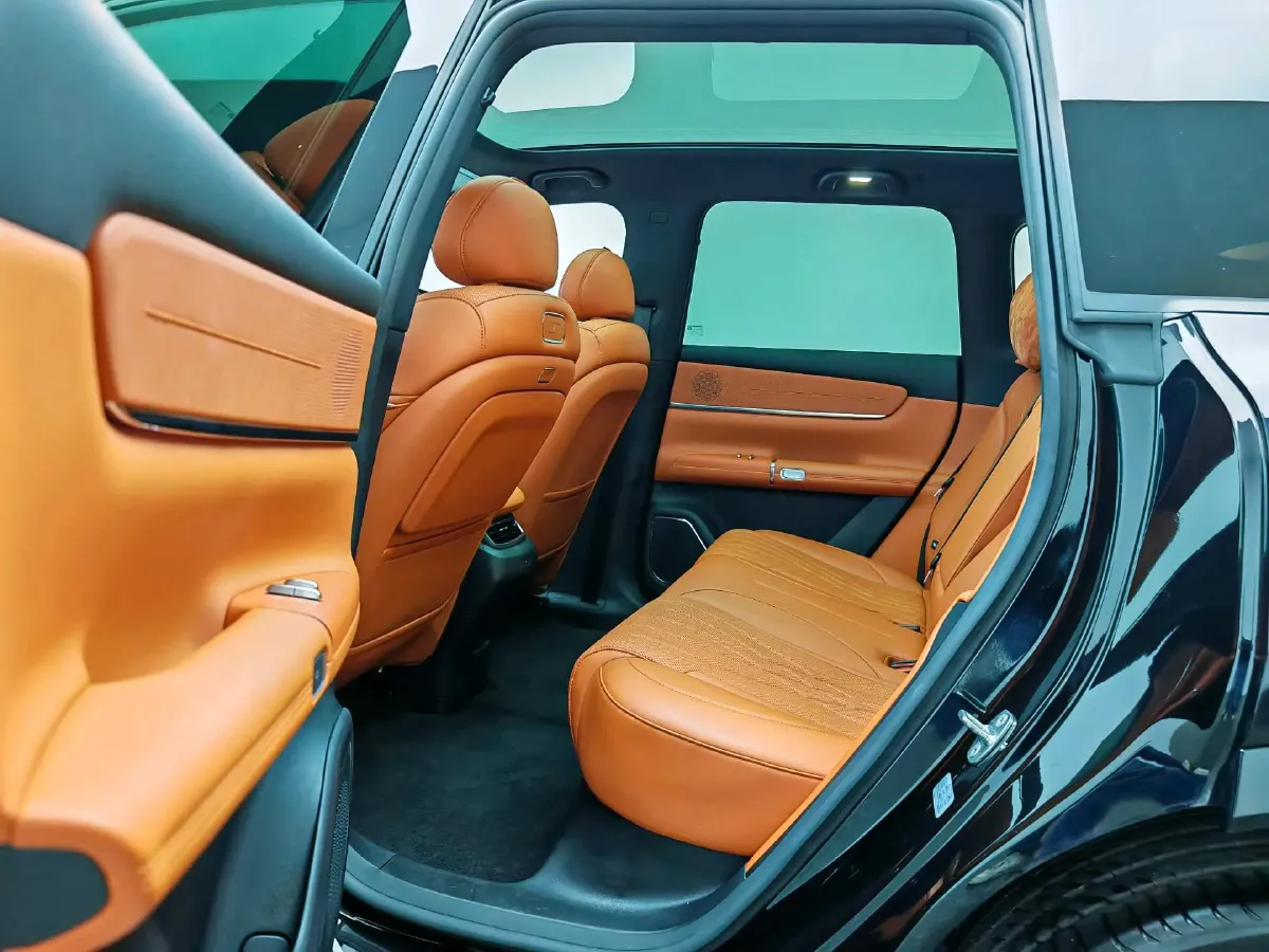 2025 ChangAn QiYuan Q07 1.5T 150HP L4 E-CVT PHEV,autocango,china used car exporter,china ev exporter,chinese used car exporter,chinese used ev exporter