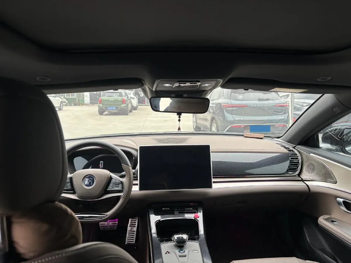 2023 BYD Han 1.5T 139HP L4 E-CVT PHEV 18.316KWH,autocango,china used car exporter,china ev exporter,chinese used car exporter,chinese used ev exporter