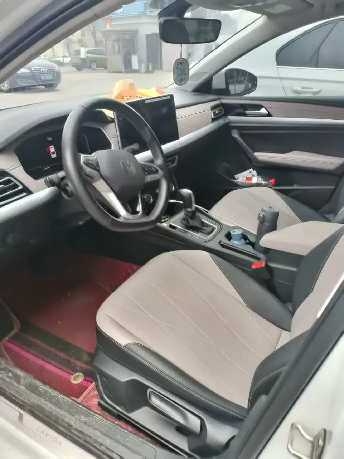 2023 Volkswagen Lavida 1.5L 110HP L4 6AT,autocango,china used car exporter,china ev exporter,chinese used car exporter,chinese used ev exporter