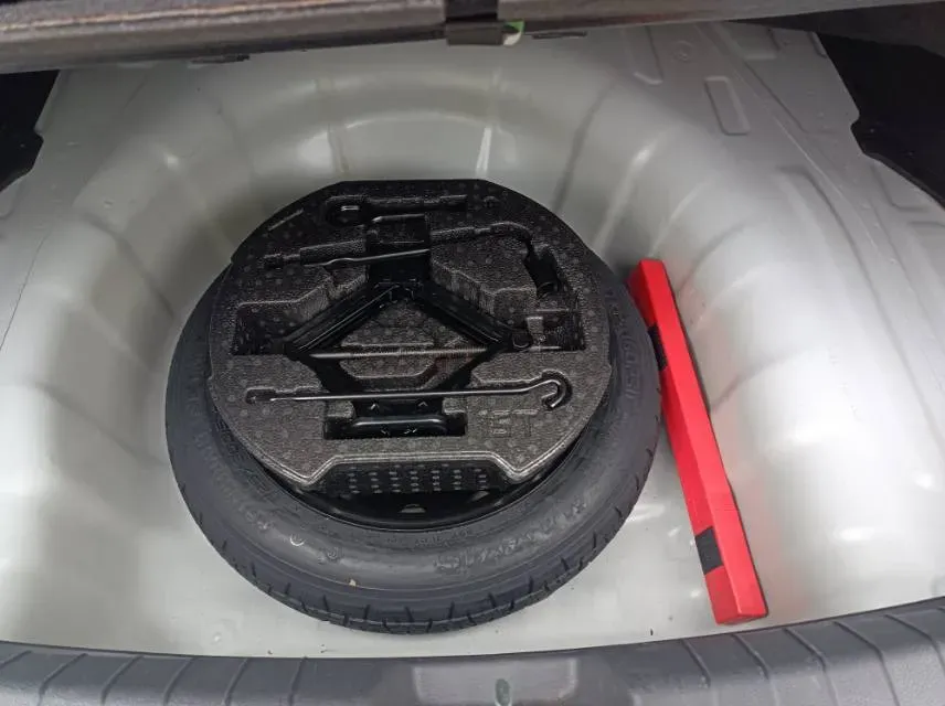 2020 Hyundai Elantra 1.5L 115HP L4 CVT,autocango,china used car exporter,china ev exporter,chinese used car exporter,chinese used ev exporter