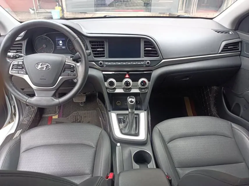 2020 Hyundai Elantra 1.5L 115HP L4 CVT,autocango,china used car exporter,china ev exporter,chinese used car exporter,chinese used ev exporter