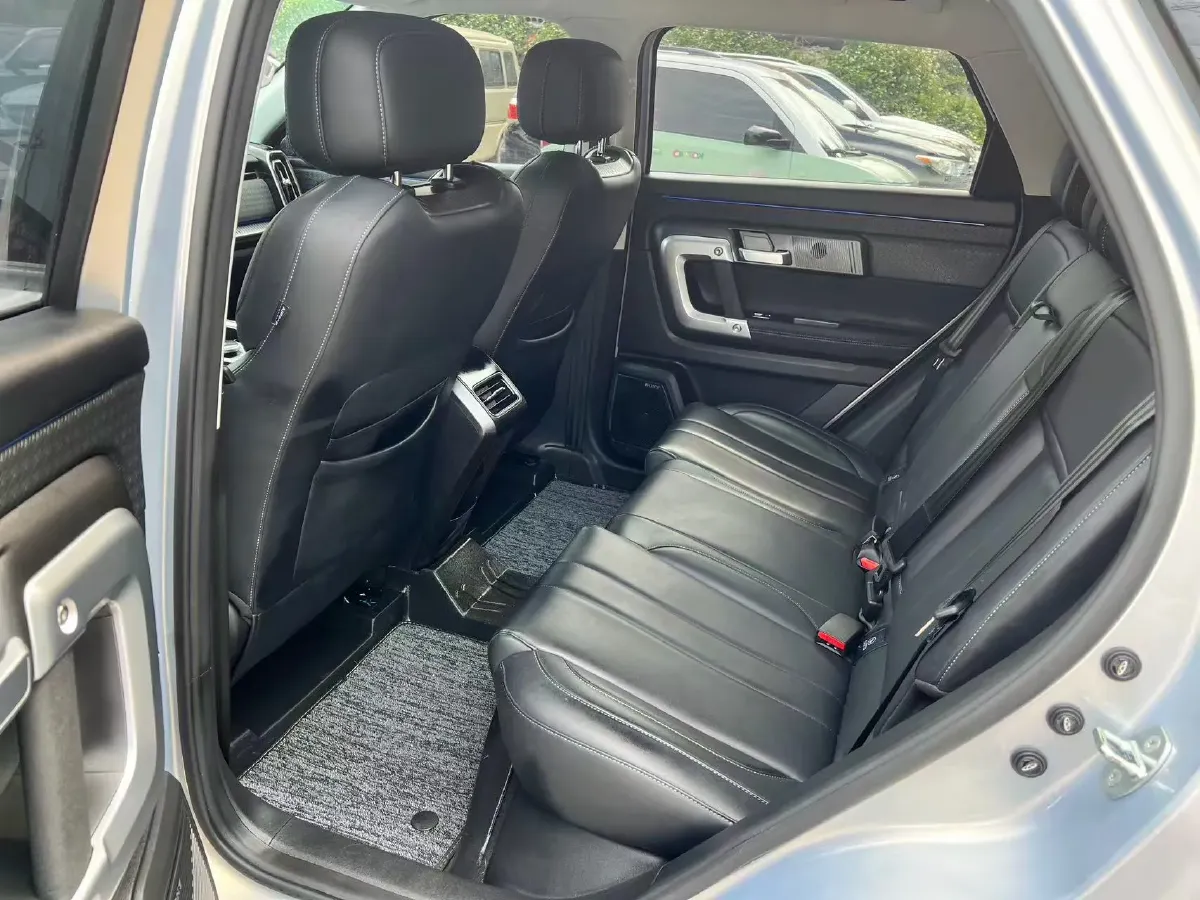 2023 Chery Exploration 06 1.6T 197HP L4 7DCT,autocango,china used car exporter,china ev exporter,chinese used car exporter,chinese used ev exporter