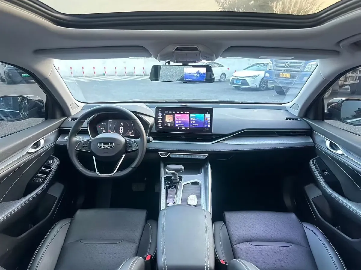 2021 Geely Preface 2.0T 190HP L4 7DCT,autocango,china used car exporter,china ev exporter,chinese used car exporter,chinese used ev exporter