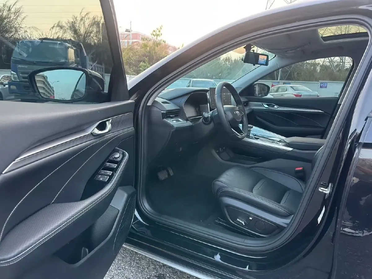 2021 Geely Preface 2.0T 190HP L4 7DCT,autocango,china used car exporter,china ev exporter,chinese used car exporter,chinese used ev exporter