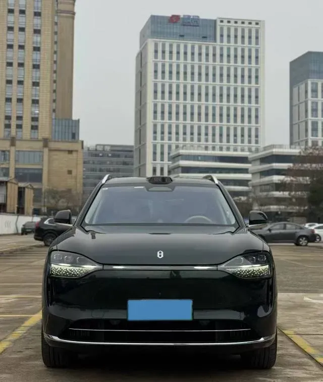 2024 AITO AITO M9 1.5T 152HP L4 REEV 42KWH,autocango,china used car exporter,china ev exporter,chinese used car exporter,chinese used ev exporter