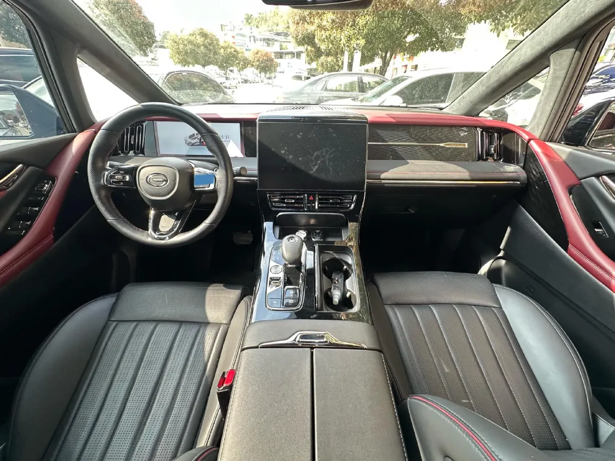 2023 GAC Trumpchi M8 2.0T 252HP L4 8AT,autocango,china used car exporter,china ev exporter,chinese used car exporter,chinese used ev exporter