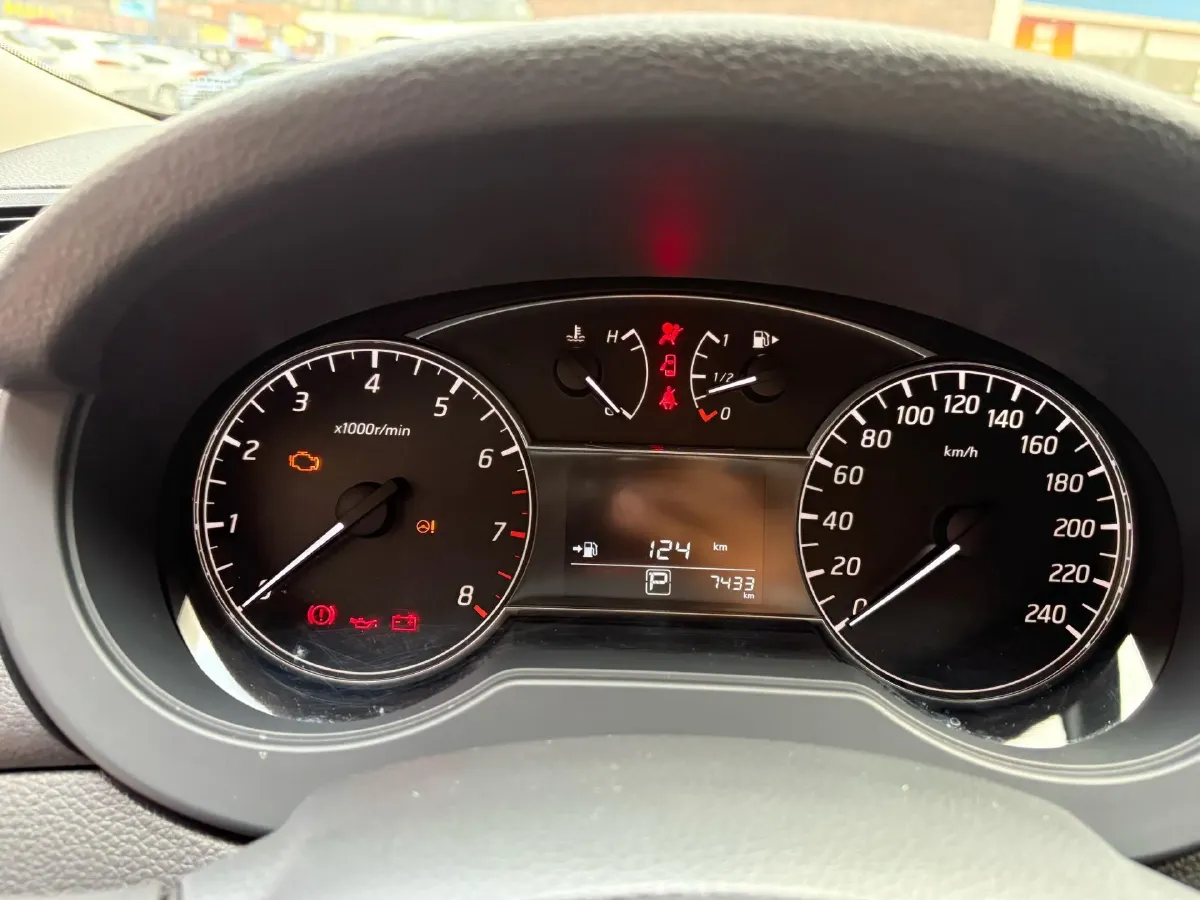 2023 Nissan Tiida 1.6L 122HP L4 CVT,autocango,china used car exporter,china ev exporter,chinese used car exporter,chinese used ev exporter