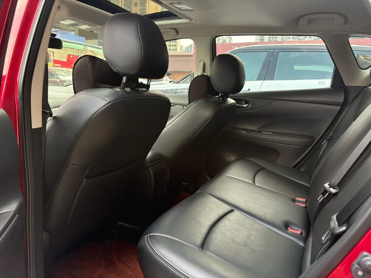 2023 Nissan Tiida 1.6L 122HP L4 CVT,autocango,china used car exporter,china ev exporter,chinese used car exporter,chinese used ev exporter