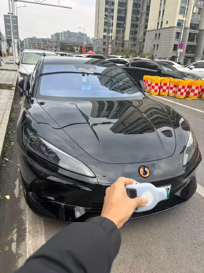 2024 Denza DenzaZ9GT 2.0T 207HP L4 E-CVT PHEV 38.5KWH,autocango,china used car exporter,china ev exporter,chinese used car exporter,chinese used ev exporter