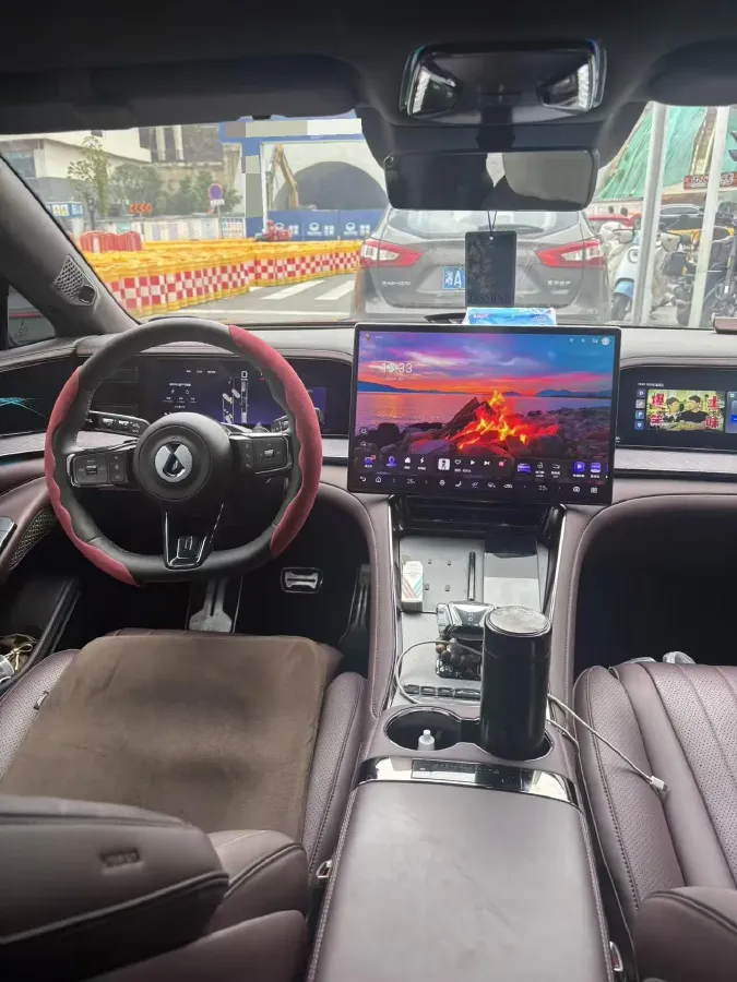 2024 Denza DenzaZ9GT 2.0T 207HP L4 E-CVT PHEV 38.5KWH,autocango,china used car exporter,china ev exporter,chinese used car exporter,chinese used ev exporter