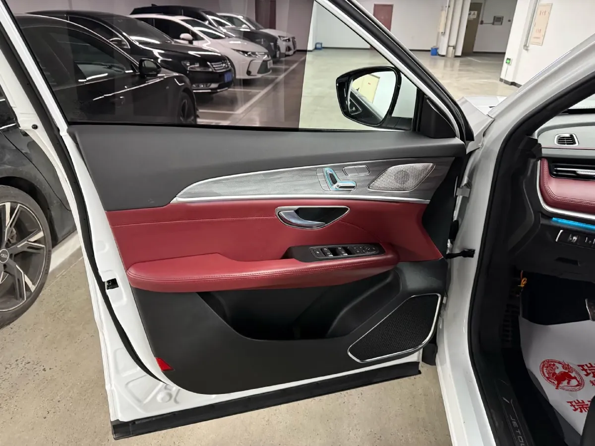 2023 Jetour X70 Plus 1.5T 156HP L4 6DCT,autocango,china used car exporter,china ev exporter,chinese used car exporter,chinese used ev exporter