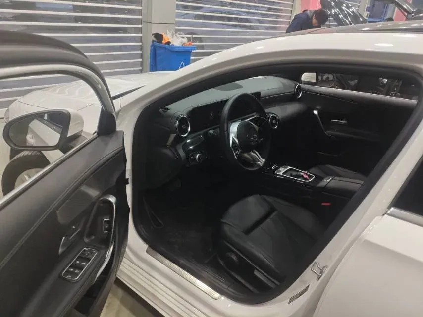 2023 Mercedes-Benz A Class 1.3T 136HP L4 7DCT,autocango,china used car exporter,china ev exporter,chinese used car exporter,chinese used ev exporter