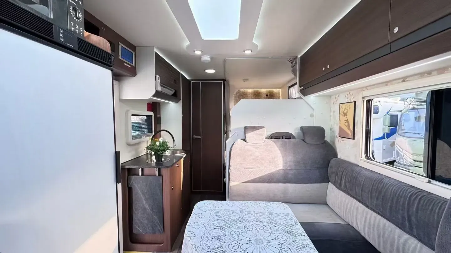 2023 Ford Transit 2.0T 143HP L4 9AT,autocango,china used car exporter,china ev exporter,chinese used car exporter,chinese used ev exporter