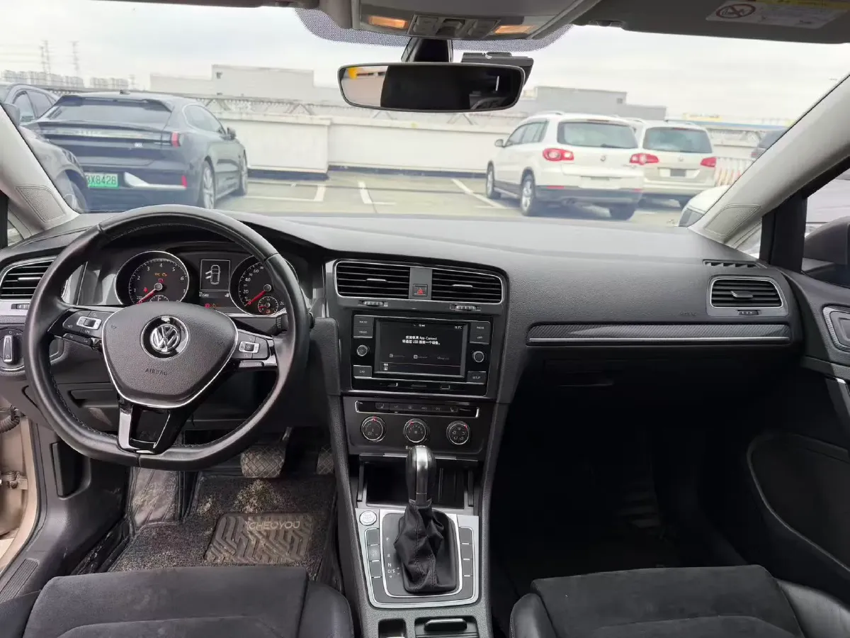 2018 Volkswagen Golf 1.4T 131HP L4 7DCT,autocango,china used car exporter,china ev exporter,chinese used car exporter,chinese used ev exporter