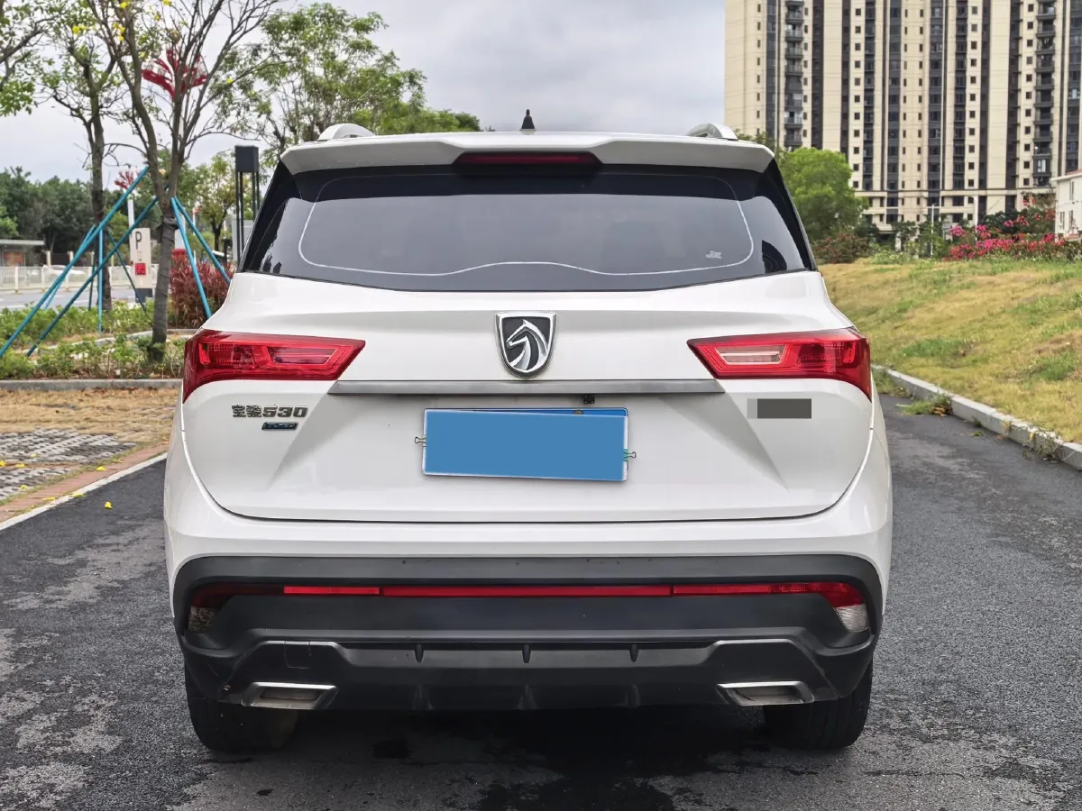 2018 BaoJun 530 1.5T 150HP L4 6MT,autocango,china used car exporter,china ev exporter,chinese used car exporter,chinese used ev exporter