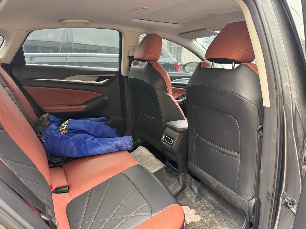 2022 ChangAn Eado 1.4T 160HP L4 7DCT,autocango,china used car exporter,china ev exporter,chinese used car exporter,chinese used ev exporter