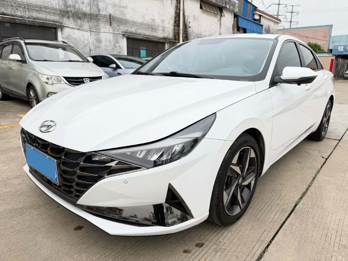 2022 Hyundai Elantra 1.5L 115HP L4 CVT,autocango,china used car exporter,china ev exporter,chinese used car exporter,chinese used ev exporter