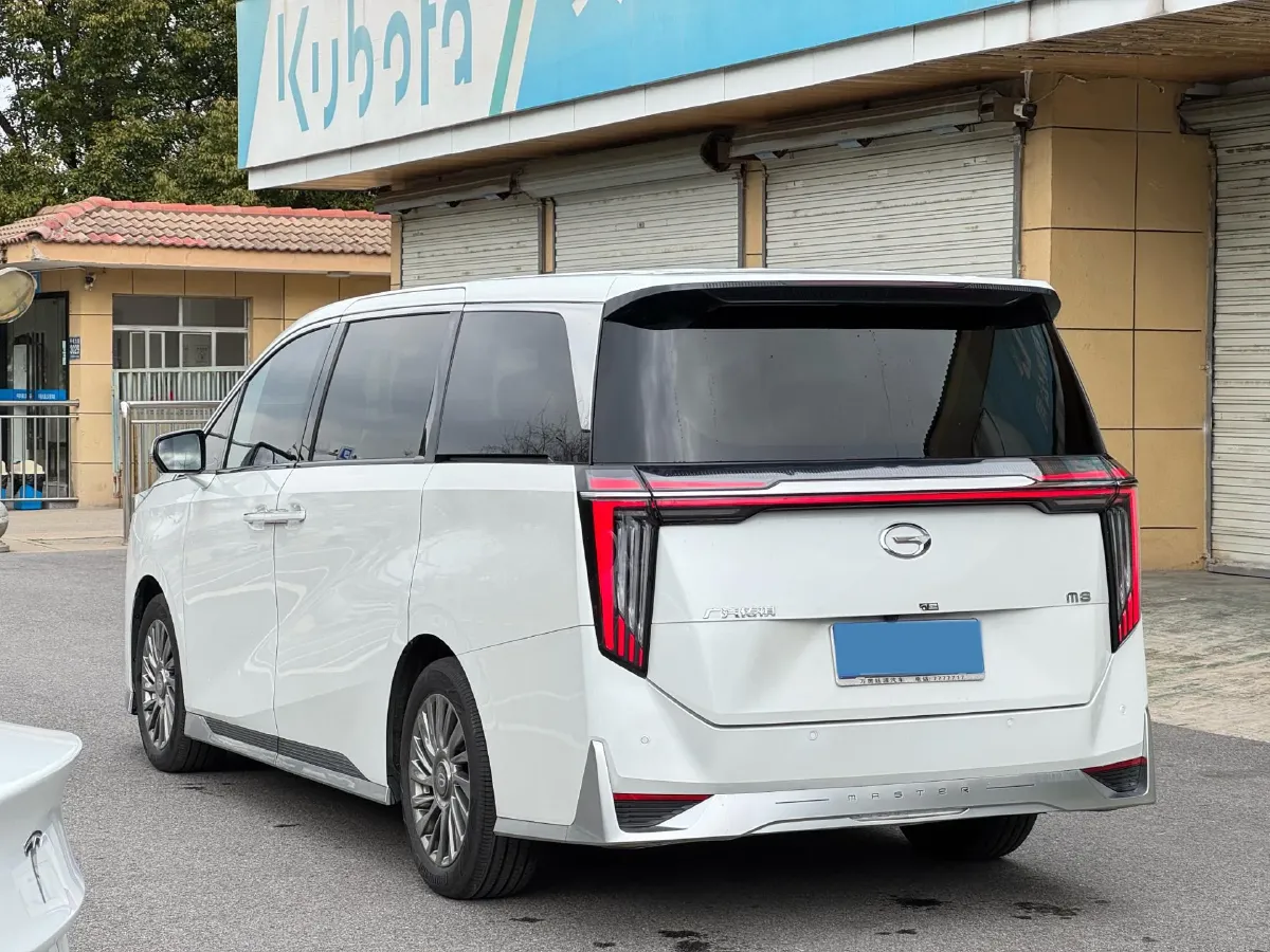 2023 GAC Trumpchi M8 2.0T 252HP L4 8AT,autocango,china used car exporter,china ev exporter,chinese used car exporter,chinese used ev exporter