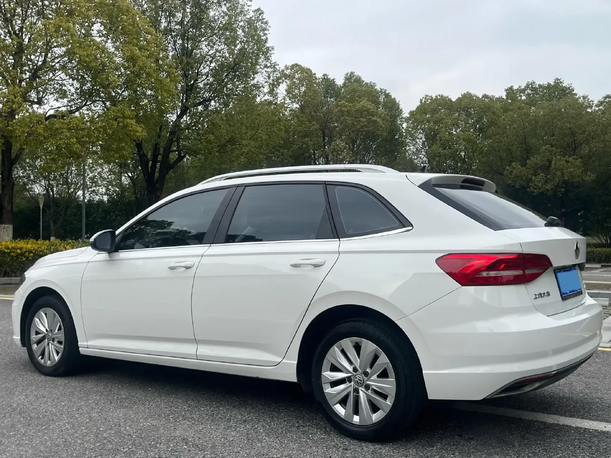 2018 Volkswagen Golf 1.4T 131HP L4 7DCT,autocango,china used car exporter,china ev exporter,chinese used car exporter,chinese used ev exporter