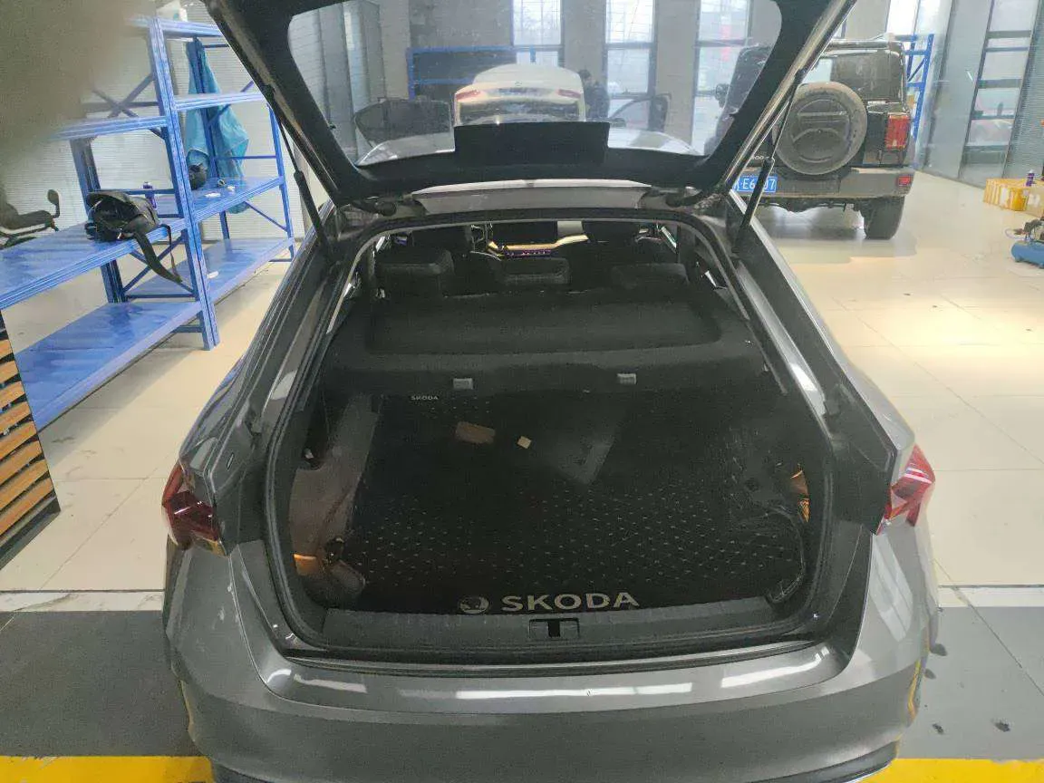 2021 Skoda Octavia 1.4T 150HP L4 7DCT,autocango,china used car exporter,china ev exporter,chinese used car exporter,chinese used ev exporter