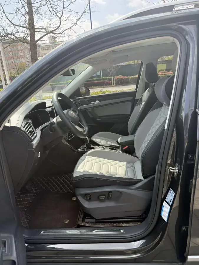 2024 Volkswagen Tayron 1.5T 160HP L4 7DCT,autocango,china used car exporter,china ev exporter,chinese used car exporter,chinese used ev exporter