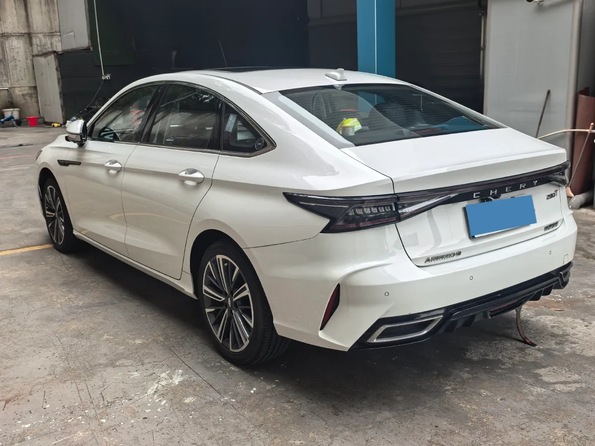 2022 Chery Arrizo 8 1.6T 197HP L4 7DCT,autocango,china used car exporter,china ev exporter,chinese used car exporter,chinese used ev exporter