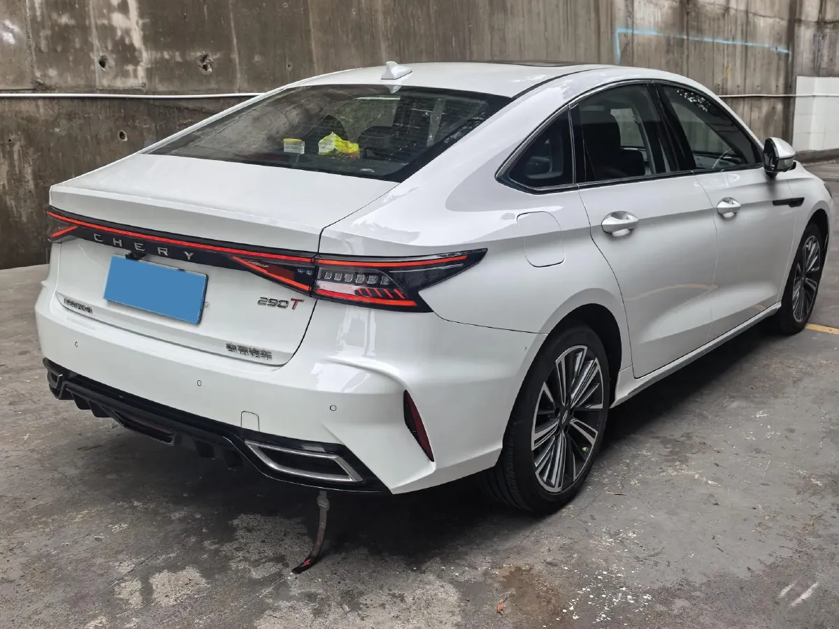 2022 Chery Arrizo 8 1.6T 197HP L4 7DCT,autocango,china used car exporter,china ev exporter,chinese used car exporter,chinese used ev exporter