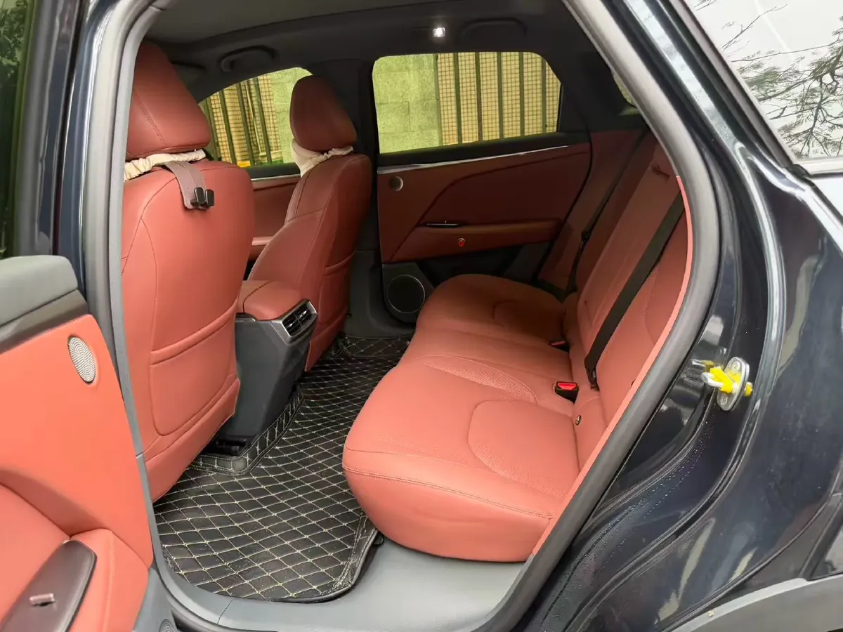 2026 ARCFOX αT5 BEV,autocango,china used car exporter,china ev exporter,chinese used car exporter,chinese used ev exporter