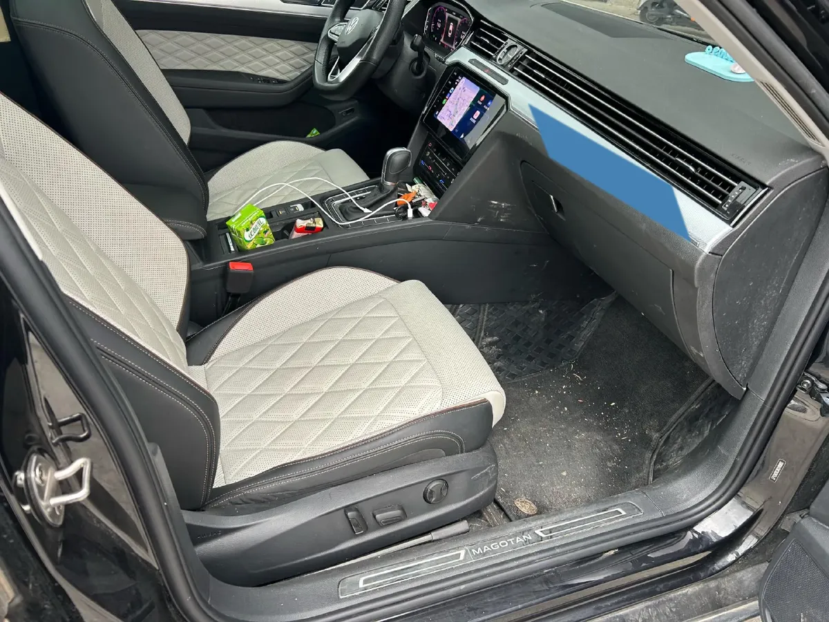 2024 Volkswagen Magotan 2.0T 186HP L4 7DCT,autocango,china used car exporter,china ev exporter,chinese used car exporter,chinese used ev exporter