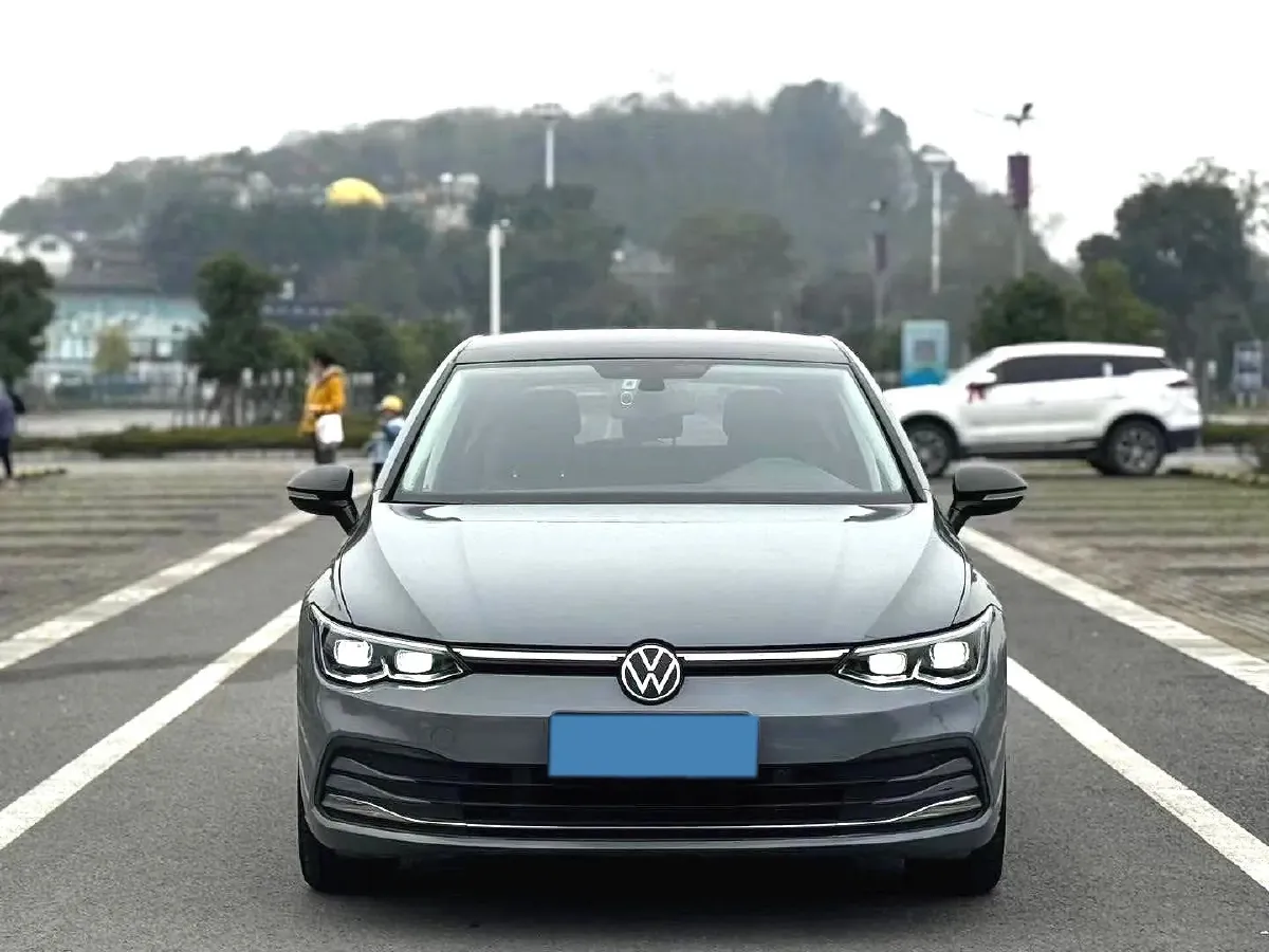 2021 Volkswagen Golf 1.4T 150HP L4 7DCT,autocango,china used car exporter,china ev exporter,chinese used car exporter,chinese used ev exporter