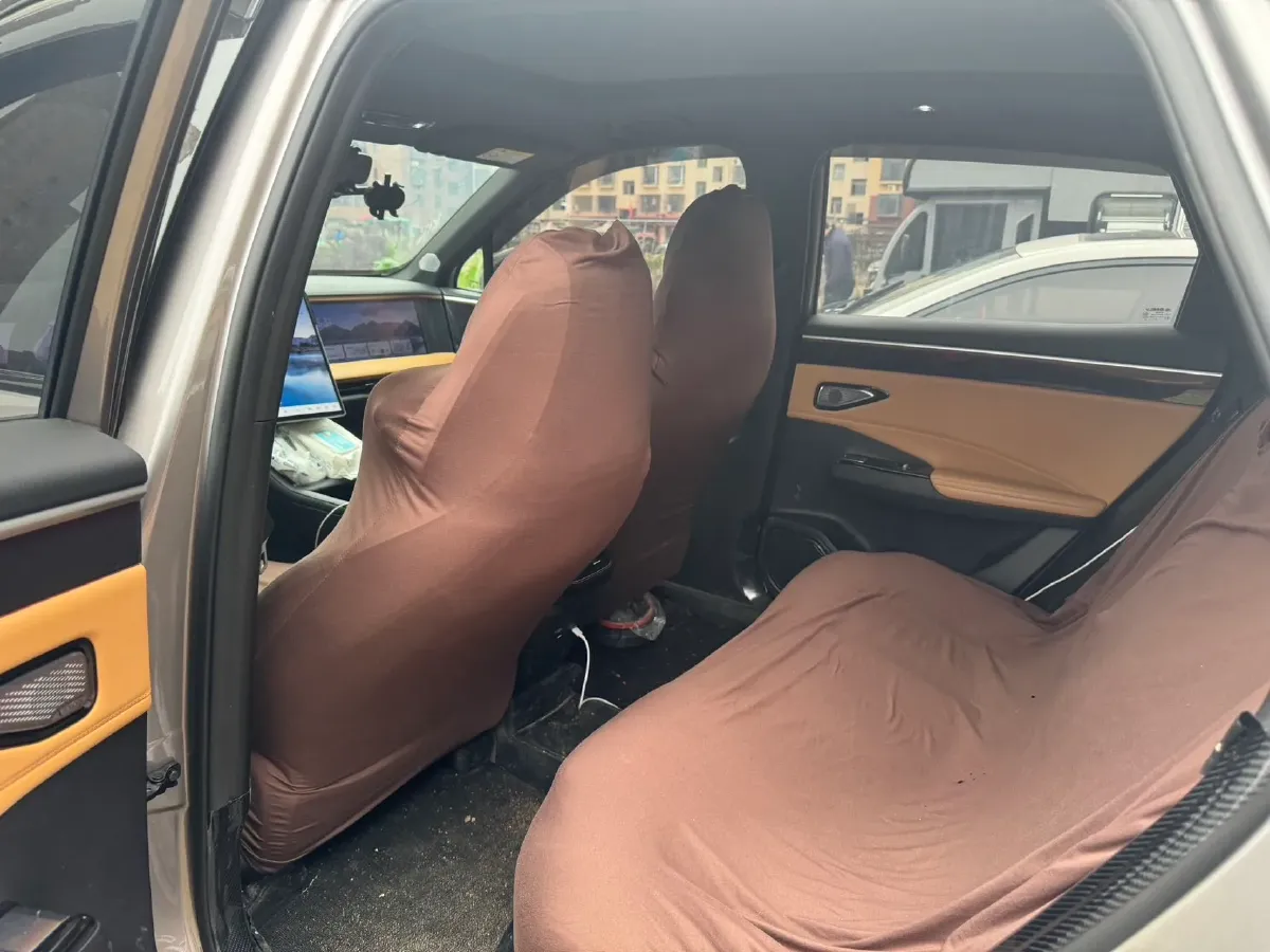 2023 Geely Galaxy L7 1.5T 163HP L4 3DHT PHEV 18.7KWH,autocango,china used car exporter,china ev exporter,chinese used car exporter,chinese used ev exporter