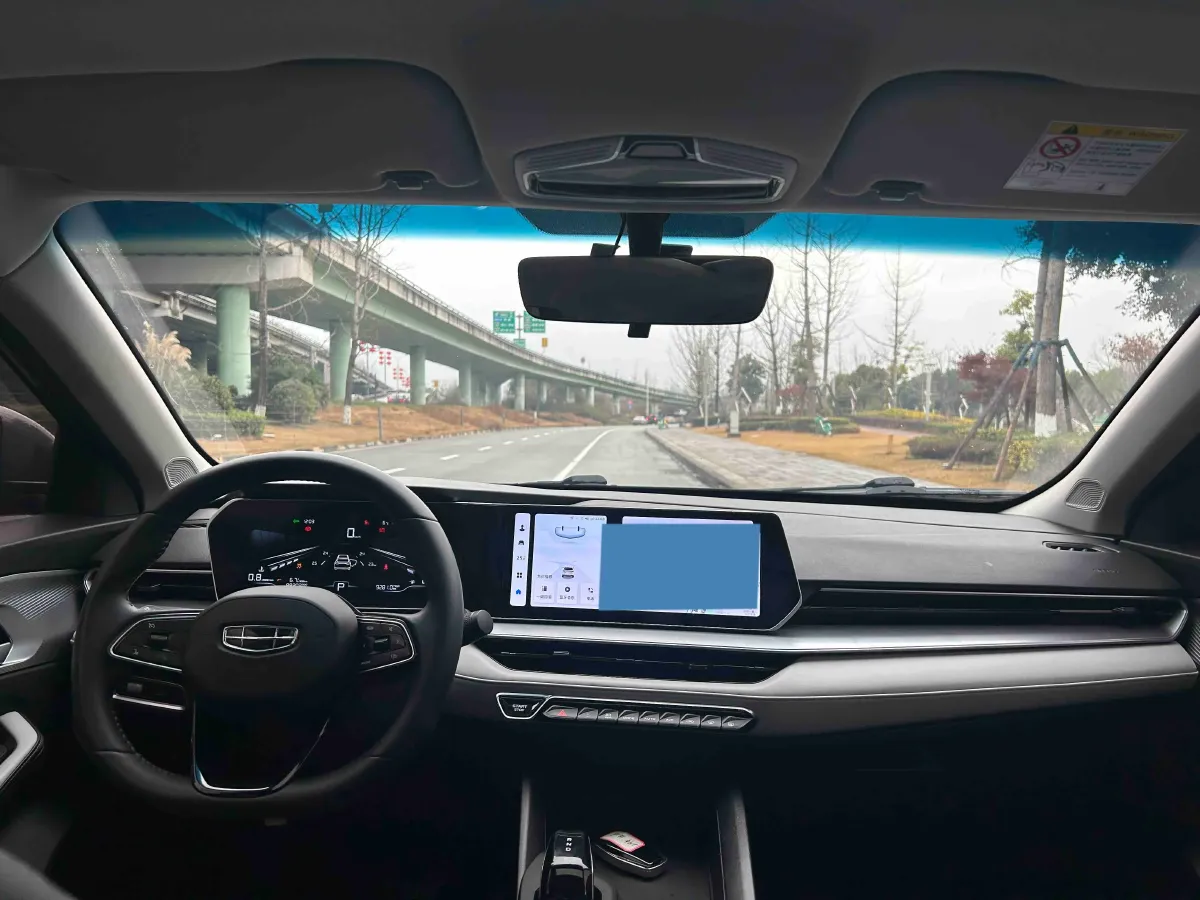 2024 Geely Binray 1.5T 181HP L4 7DCT,autocango,china used car exporter,china ev exporter,chinese used car exporter,chinese used ev exporter