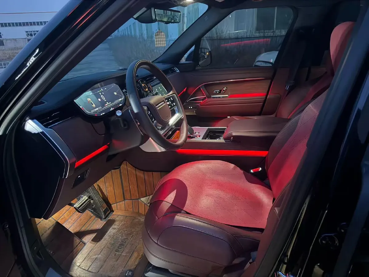 2025 Land Rover Range Rover 3.0T 400HP L6 8AT,autocango,china used car exporter,china ev exporter,chinese used car exporter,chinese used ev exporter